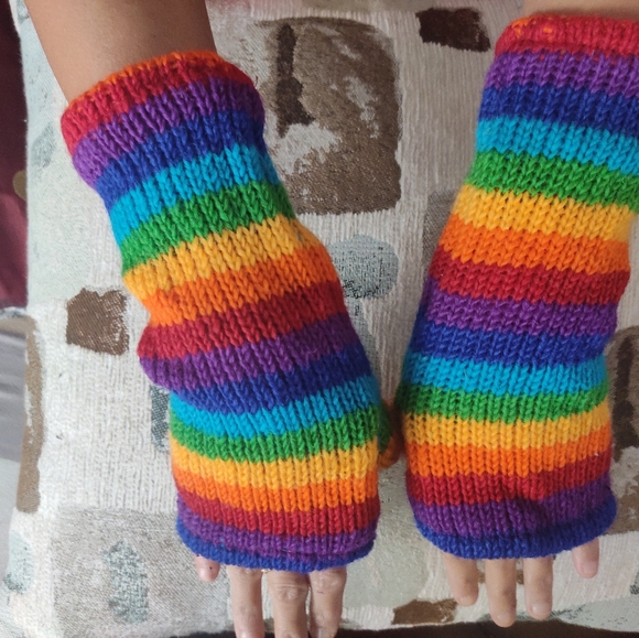 Rainbow 🌈 pride fingerless wrist warmer/gloves. - Picture 3 of 4